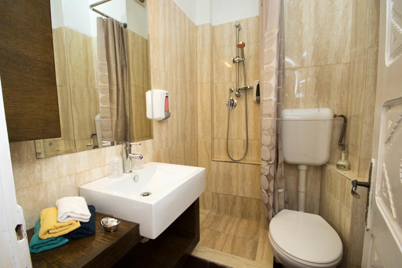 Celinesuites-downtown *