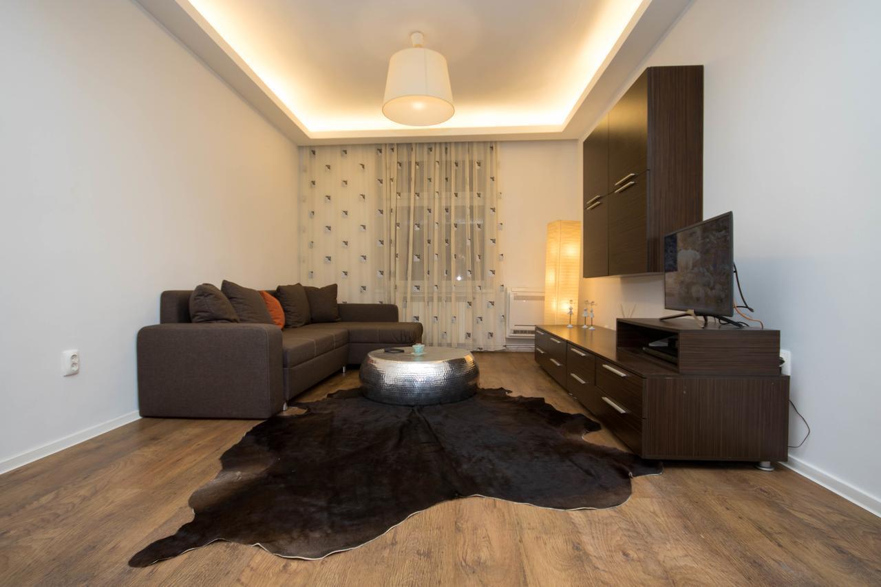 Celinesuites-downtown * Bucareste