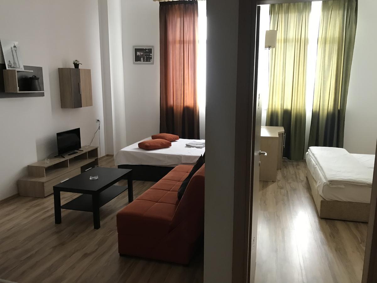 Aparthotel Urban
