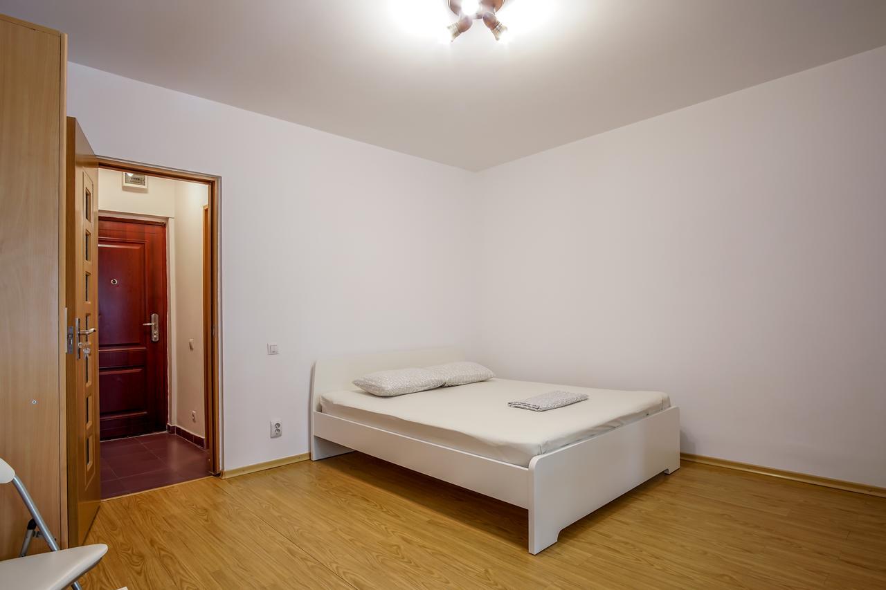 30 Apartamento Bucareste