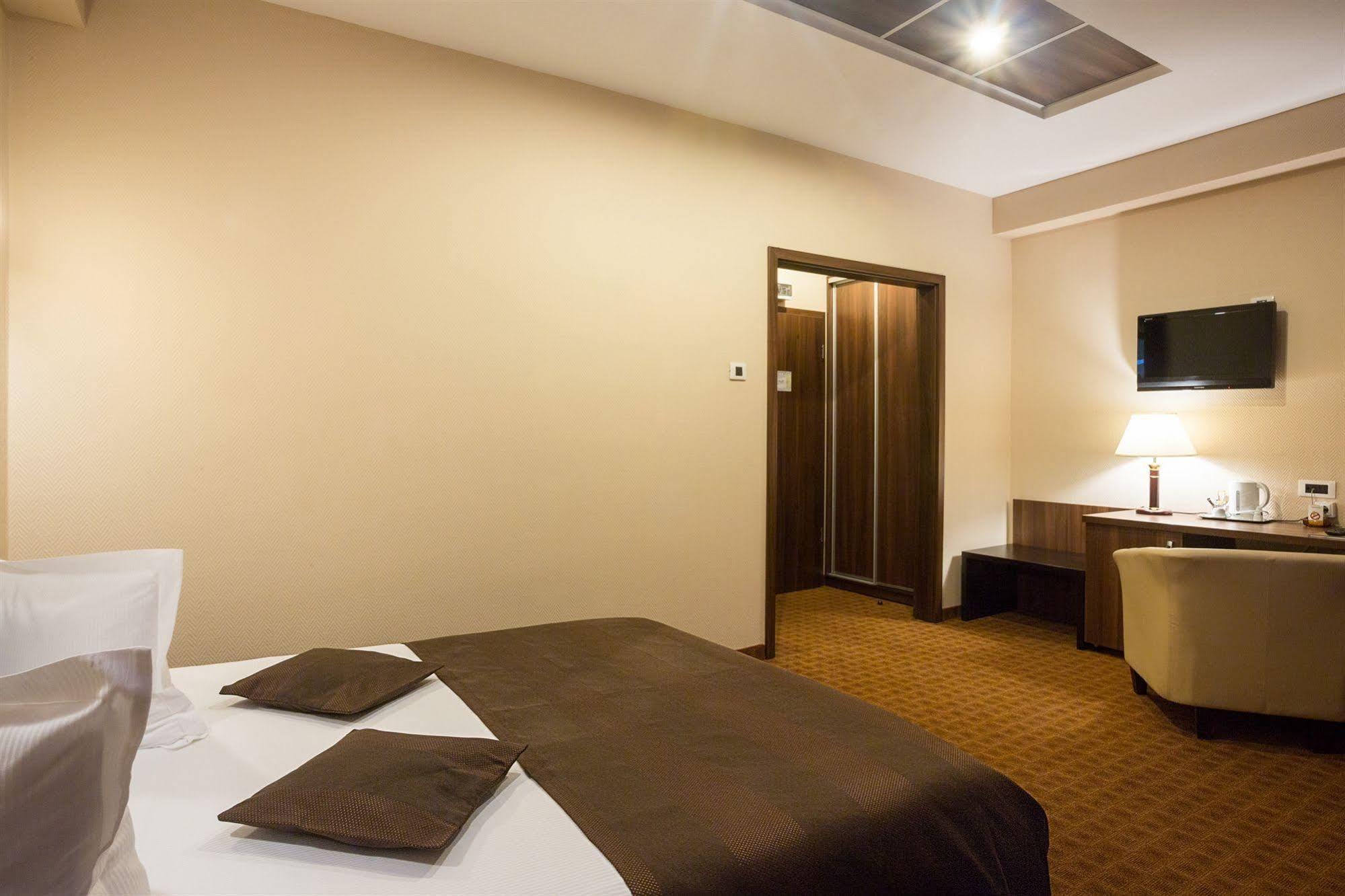Inter Business Hotel