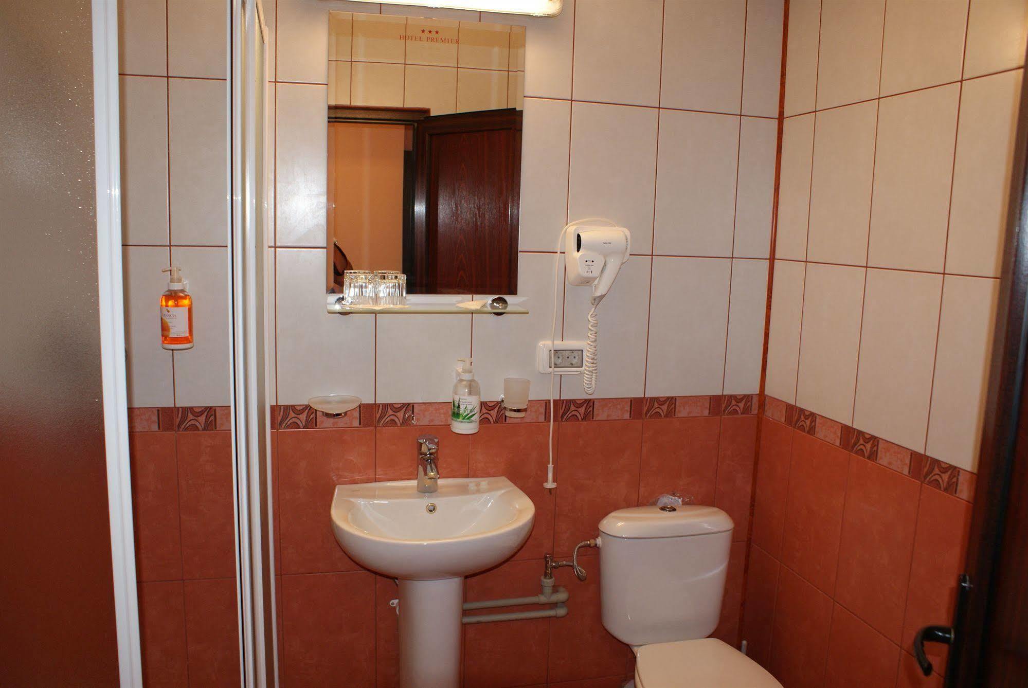Premiere Hotel 3*