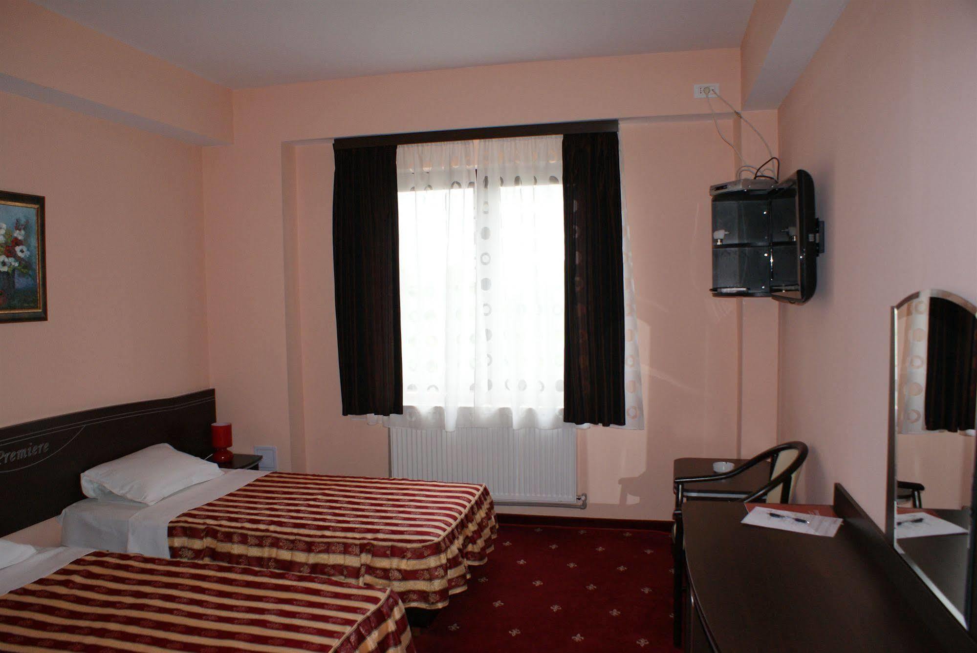 Premiere Hotel 3*