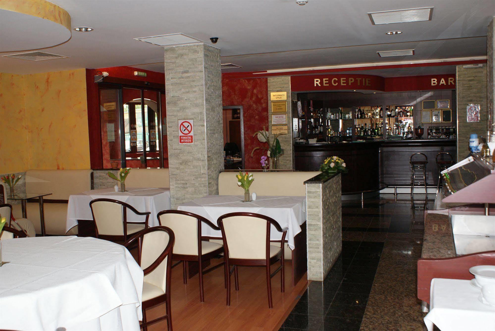 Premiere Hotel