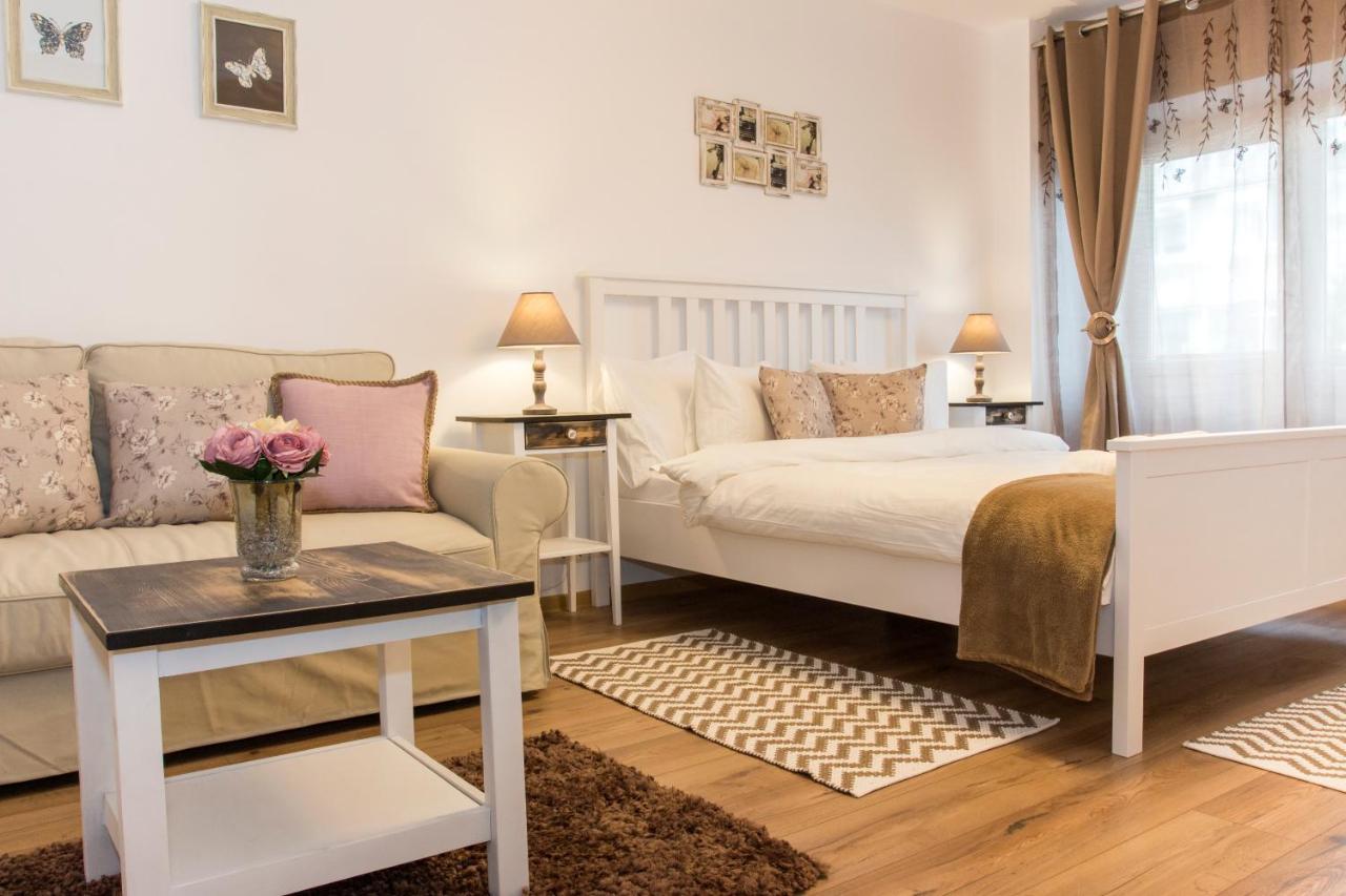 Motru 75 By Mrg Apartment