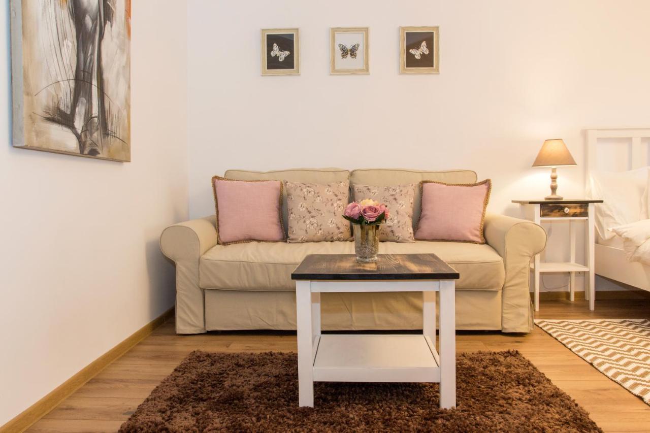 Apartment Motru 75 By Mrg Bucharest