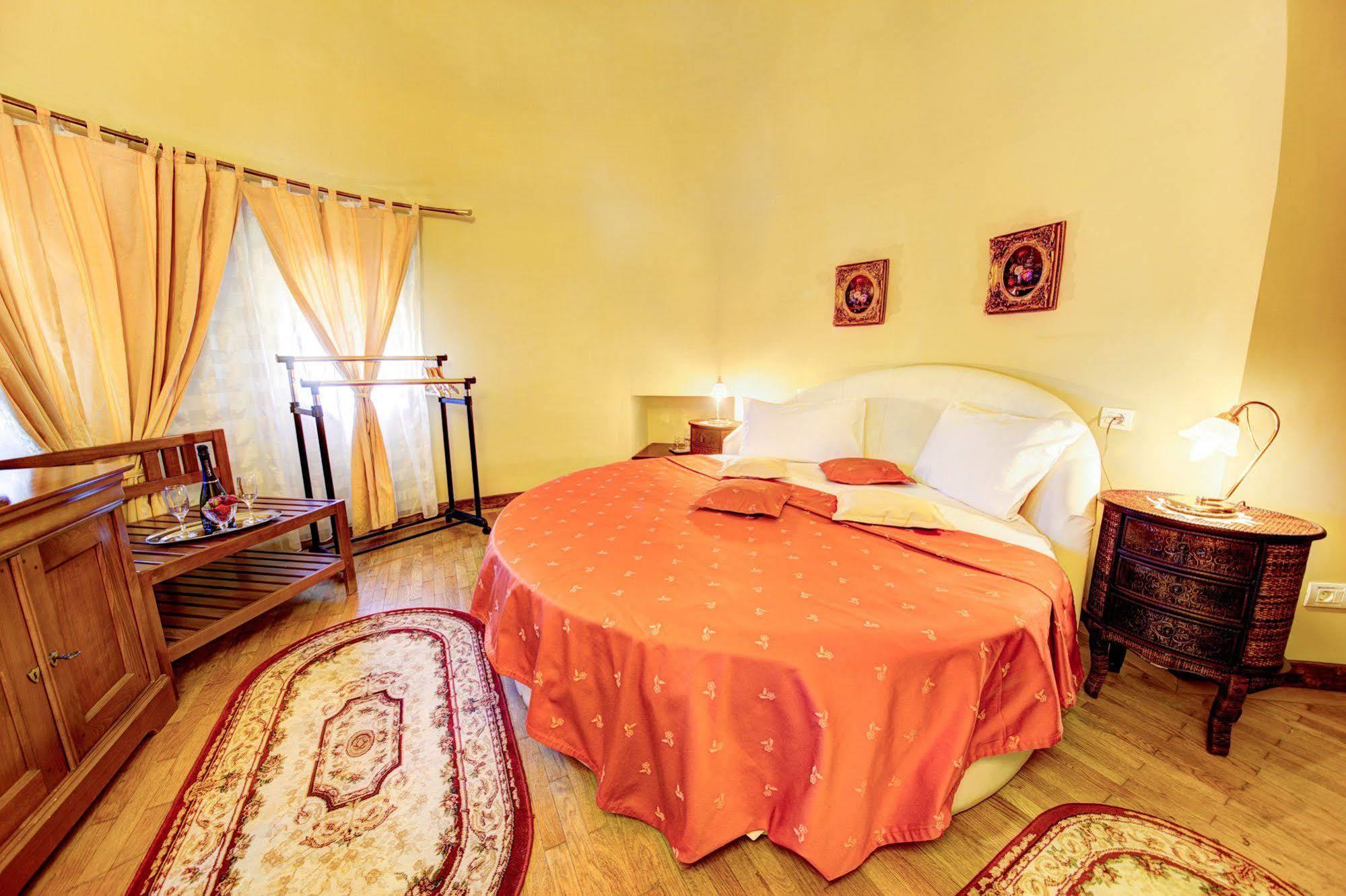 Reginetta Ii Hotel Bucharest