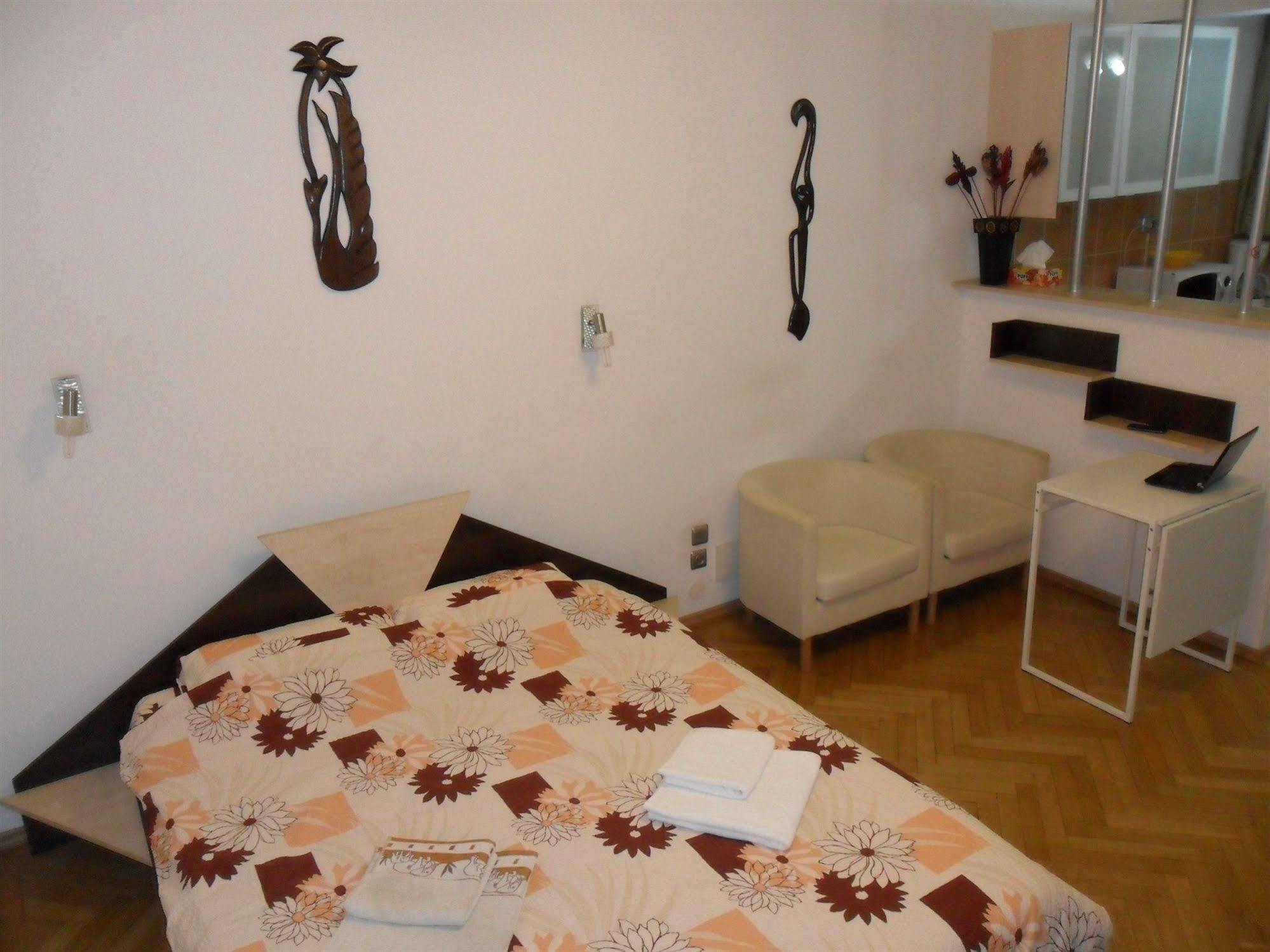Calea Victoriei Apartment Bucharest