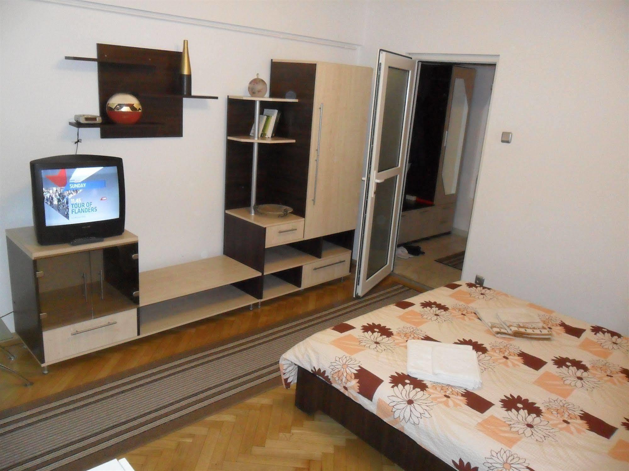 Apartment Calea Victoriei Bucharest