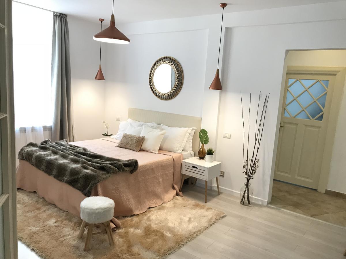Metropole Invilla Old Bucharest