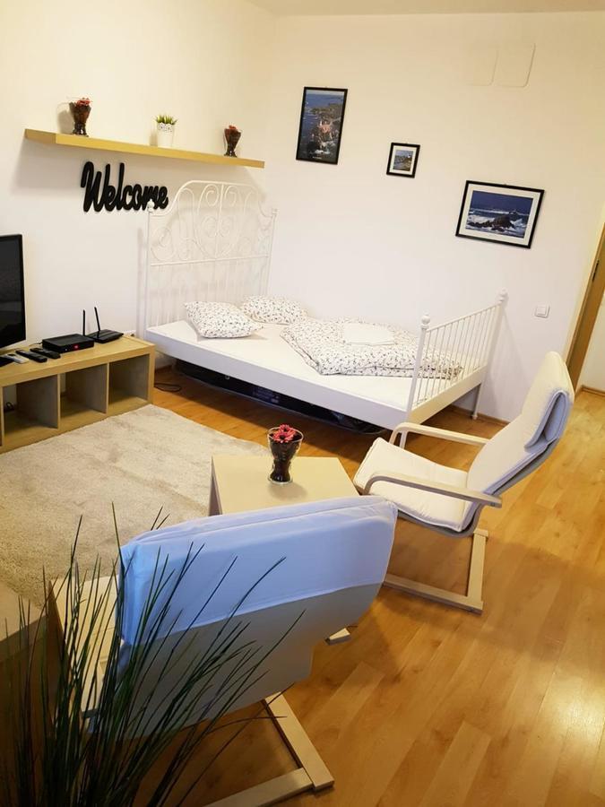 Quadra Place Apartment