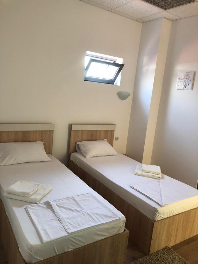 Tomi Hotel Bucharest