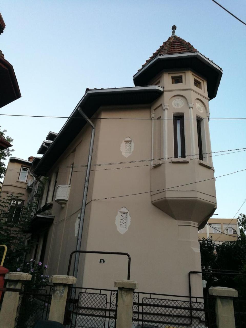 Metropole Invilla Old Apartment Bucharest
