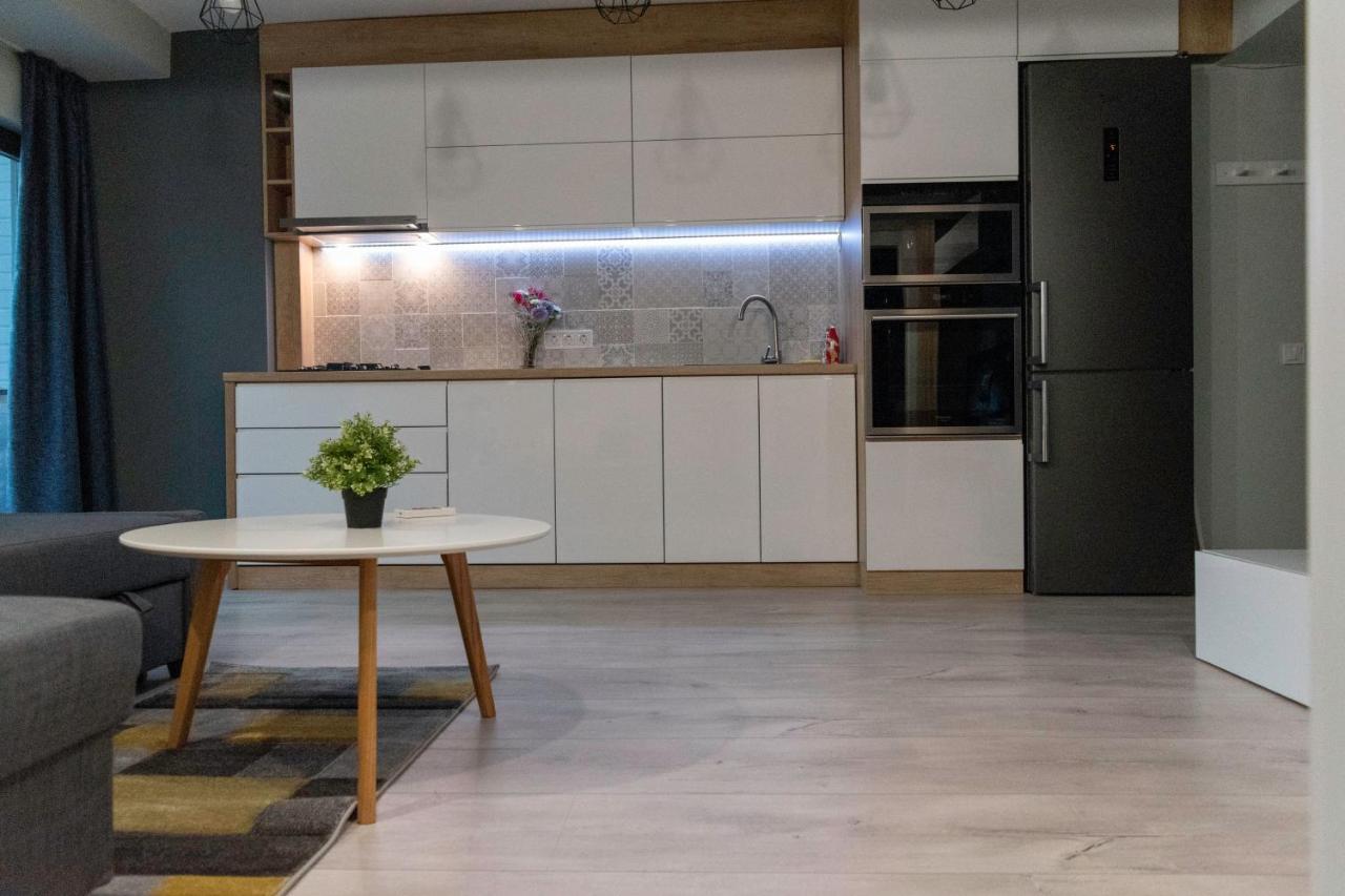 Zebra's House Bucureşti