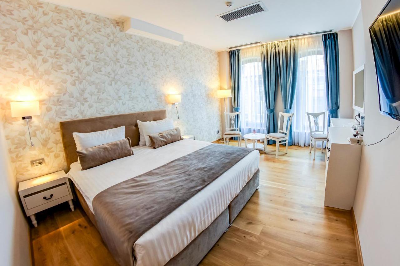 Hotel New Era Old Town Parking With Fee Nearby Bucureşti