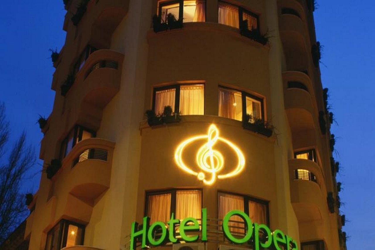 Opera By Zeus International 3*