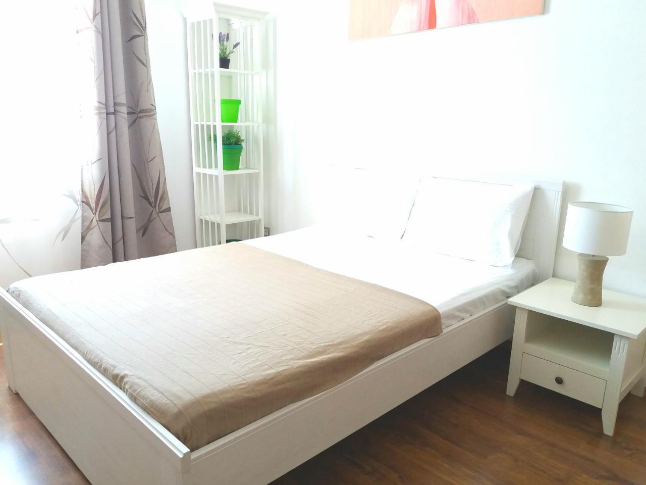 Urban Aparthotel