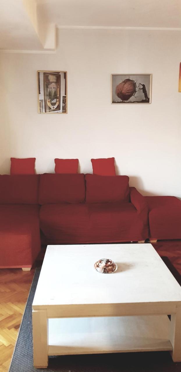 Hospitality Centrum - Nicolae Iorga Apartment *