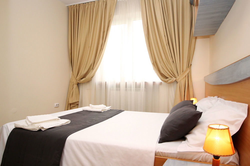 Serviced 3* Bucharest