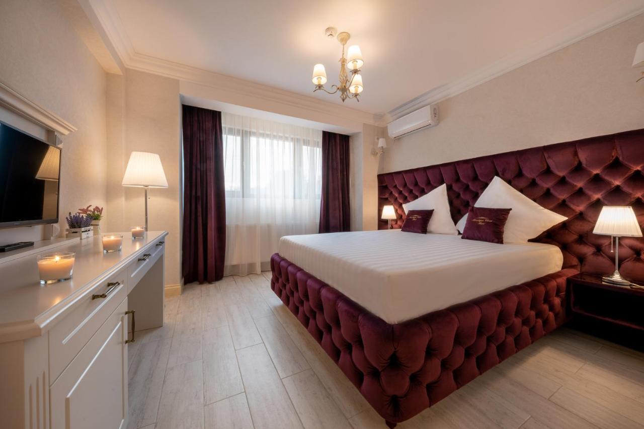Casa Fiori Hotel 3*