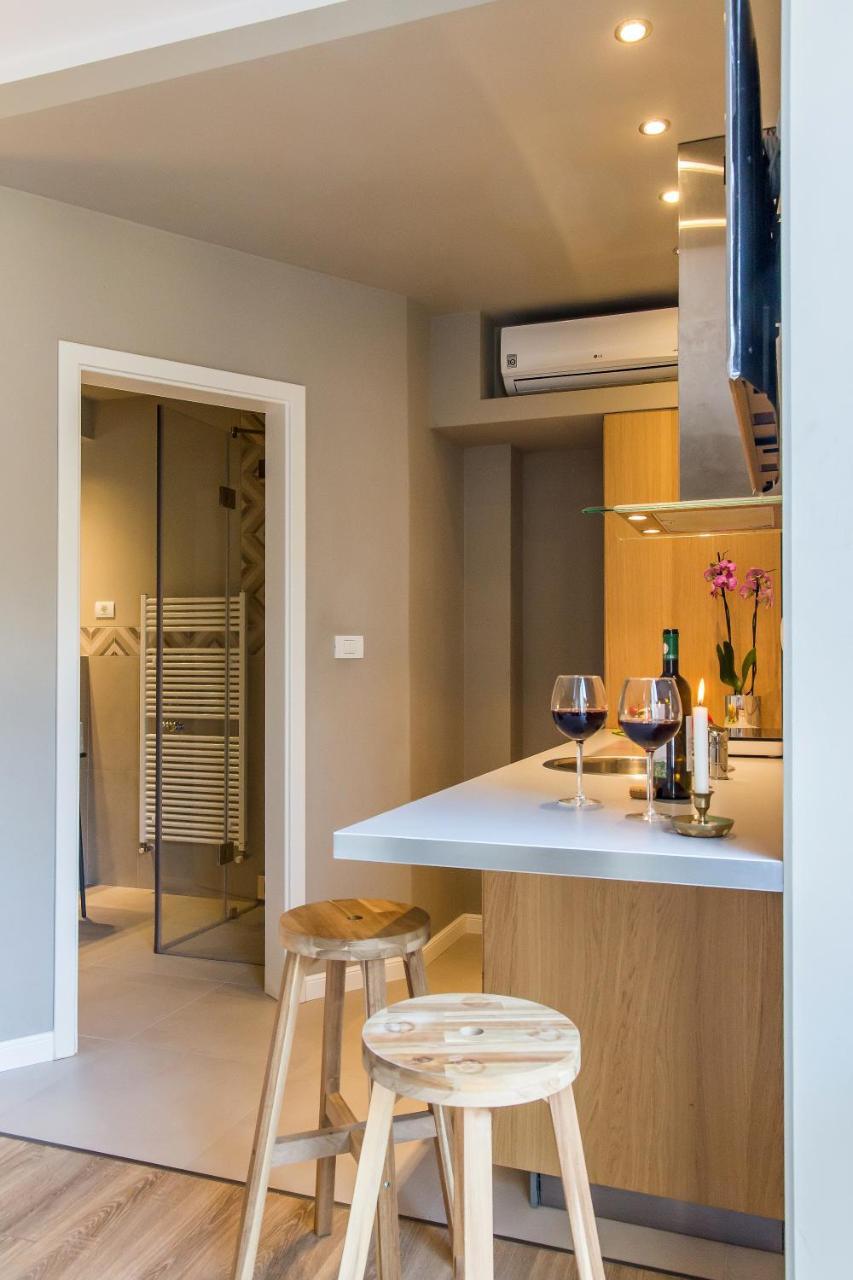 One Love Metropolitan Gardens Studio Ii Apartment Bucharest