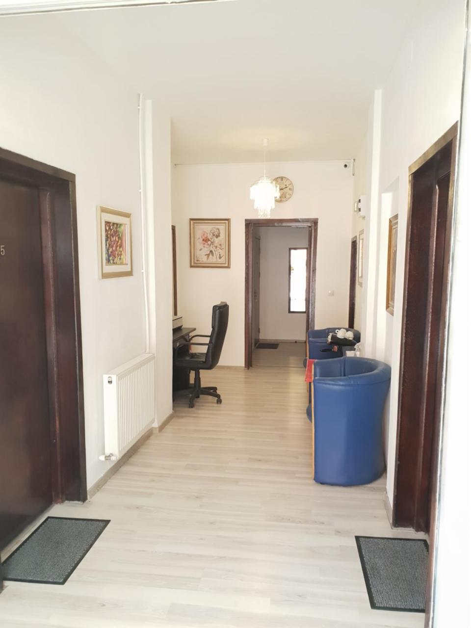 House Guest house *