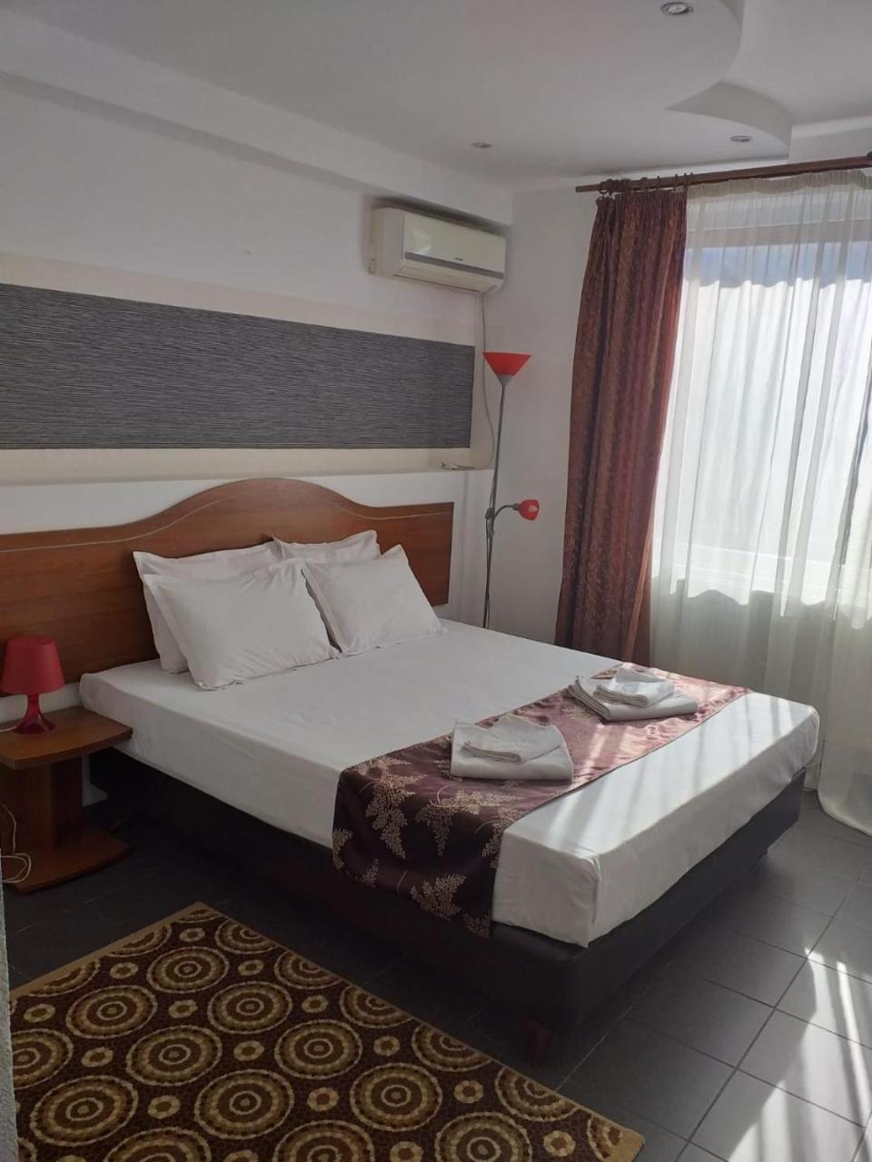 Hotel Tranzzit Bucharest