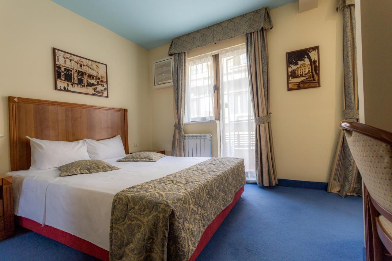 Opera By Zeus International 3* Bucharest