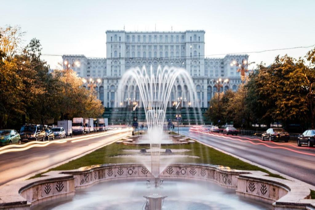 Bulevardul Unirii Old * Bucharest