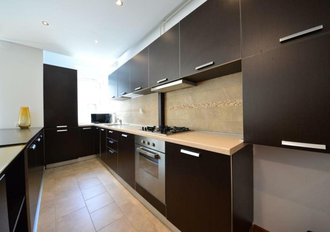 Apartment Herastrau Park Deluxe French Town Bucharest