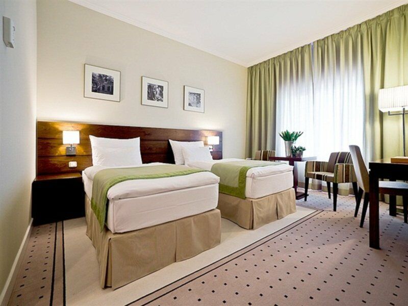 Capital Plaza 4* Bucharest