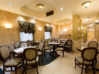 Hotel Opera By Zeus International 3*