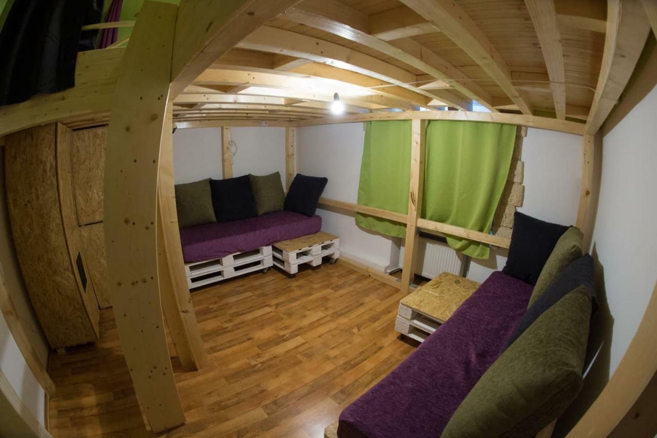 Cloud 9 House * Bucareste