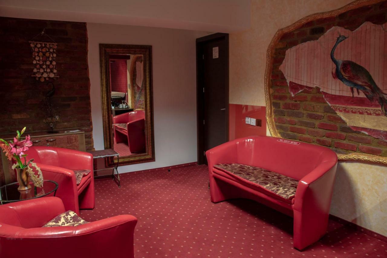 Pousada Grand Pier Boutique 4 Stars Villa, Art Museum Deluxe Rooms,best Break From 59 Eur Per Night With Free Italian Breakfast For Minim 4 Nights Bucareste