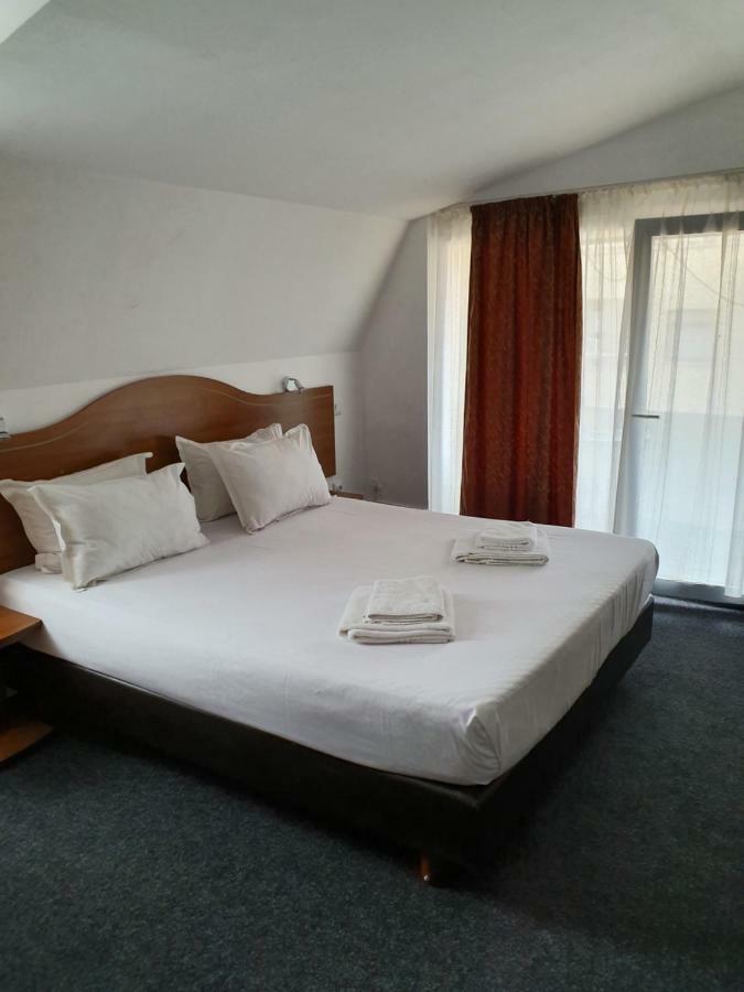 Tranzitrooms Apartament Bucureşti