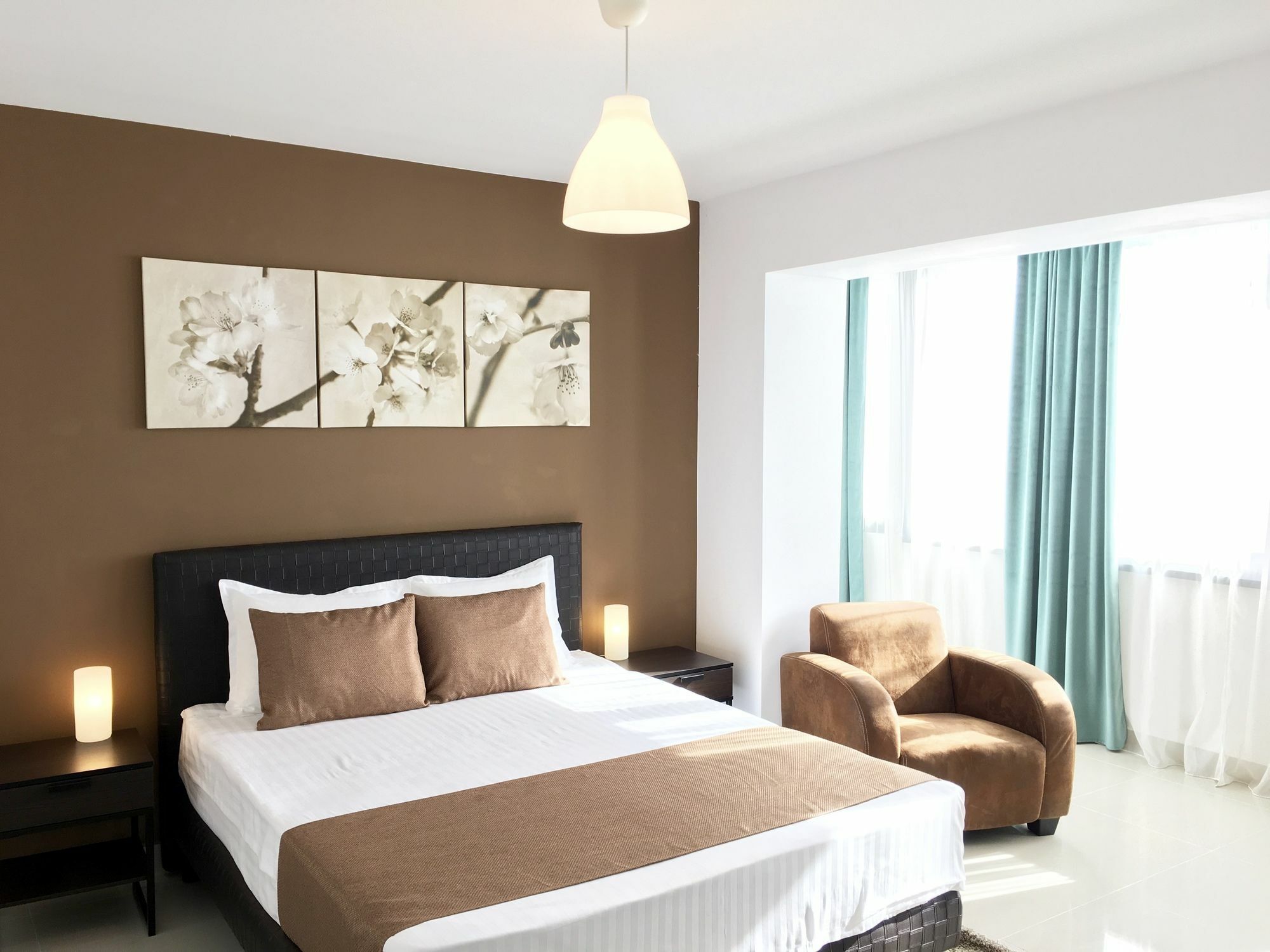 Elysium Aparthotel 3*