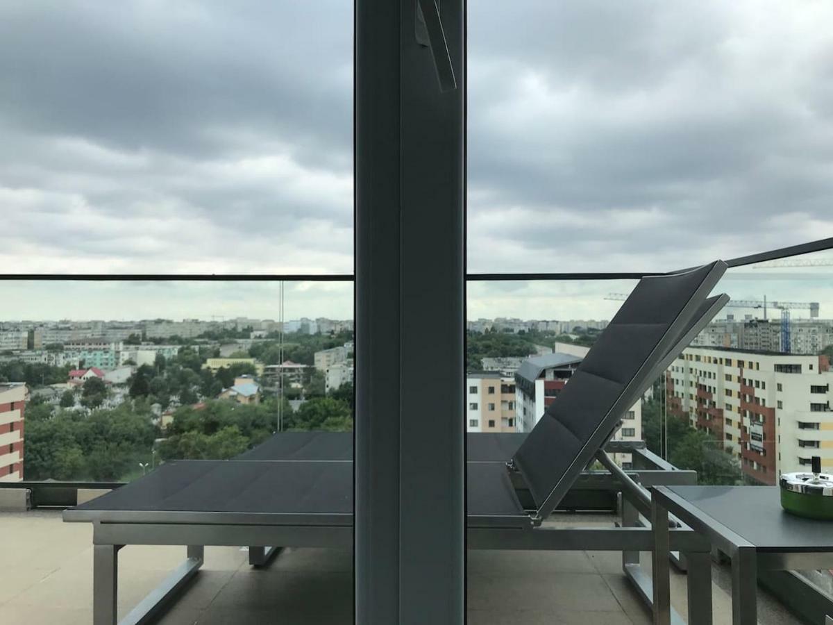 Luxury Westpark 2 With View Apartment Bucharest