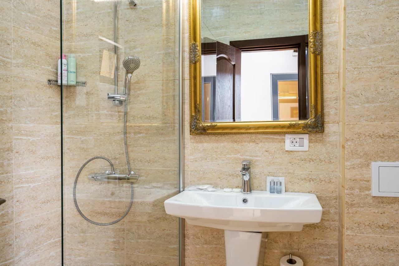 Poet Palace 4* Bucharest