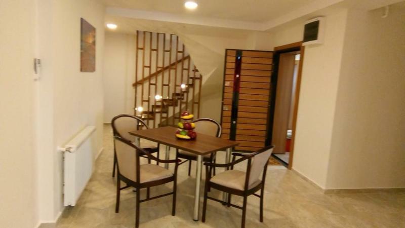 Aparthotel Sir Fundeni Tower 3*