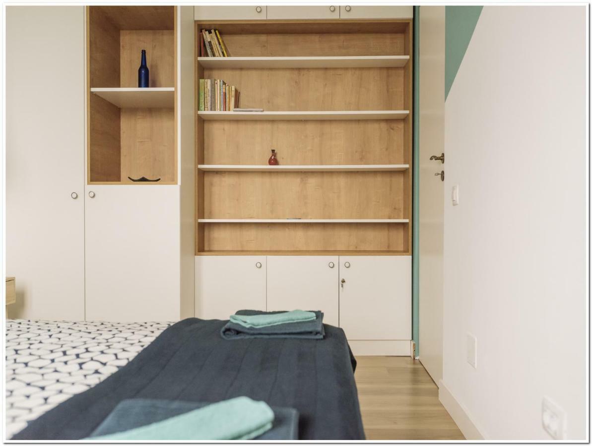 Spacious, Lovely, Bright In The Old Town Bucureşti