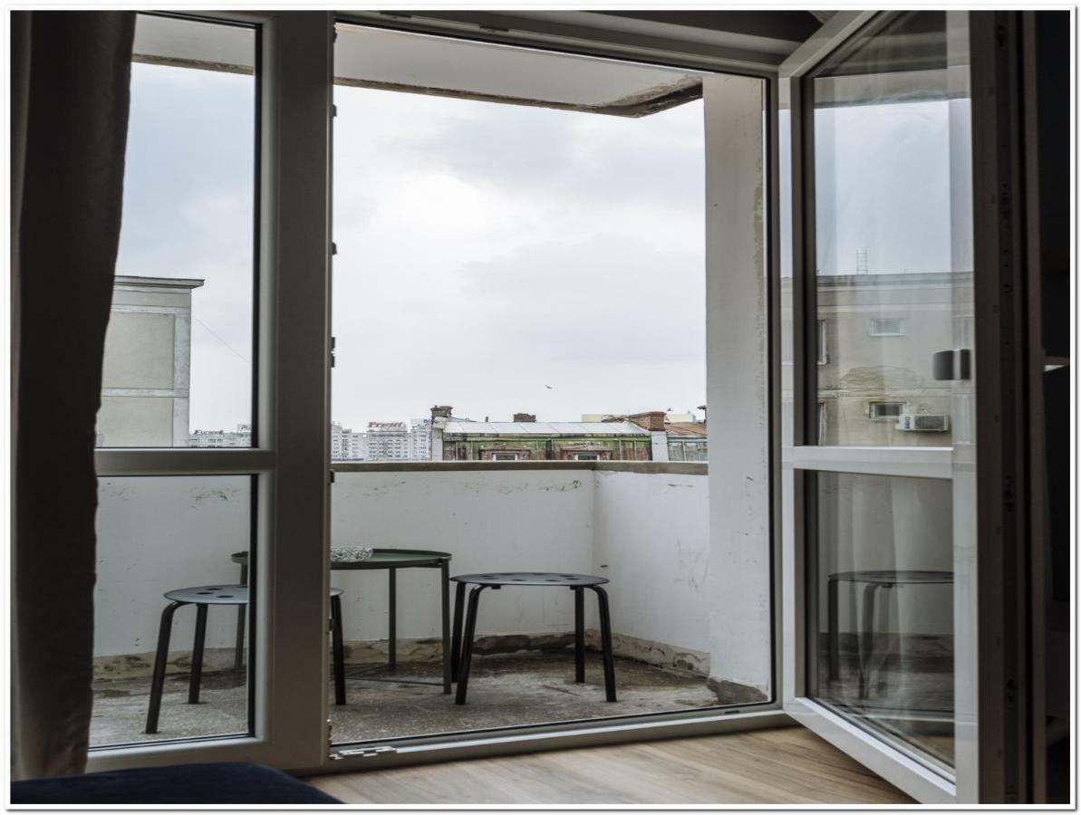 Spacious, Lovely, Bright In The Old Town Apartament *