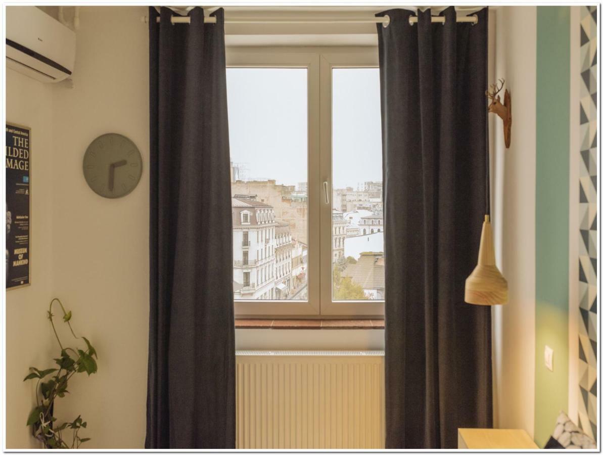 Spacious, Lovely, Bright In The Old Town Bucureşti