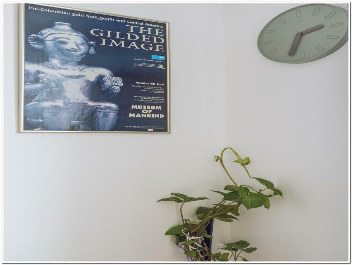 Spacious, Lovely, Bright In The Old Town Apartament