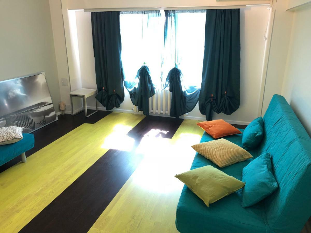 Green 6 Apartment *