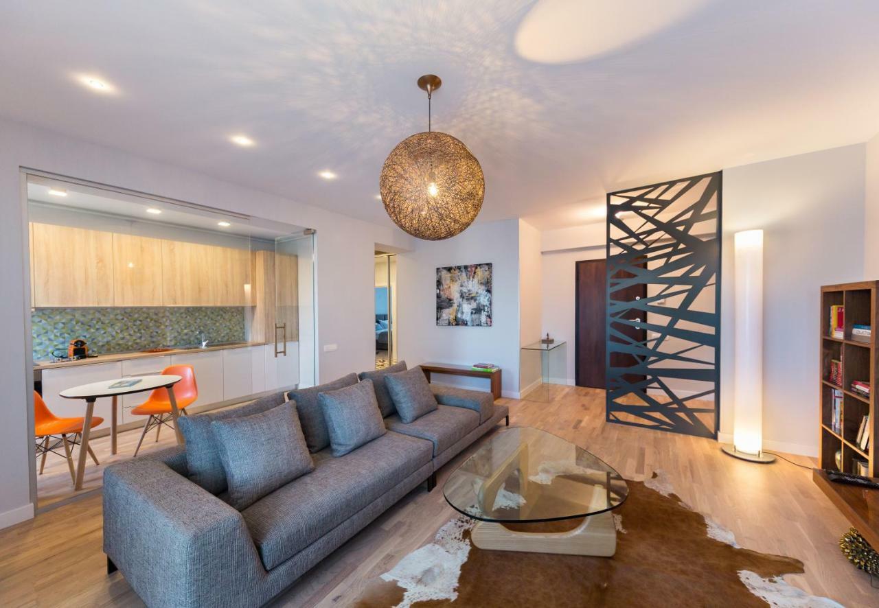 Apartamento The Shades Of Grey-tranquil 4th-floor Baneasa Area
