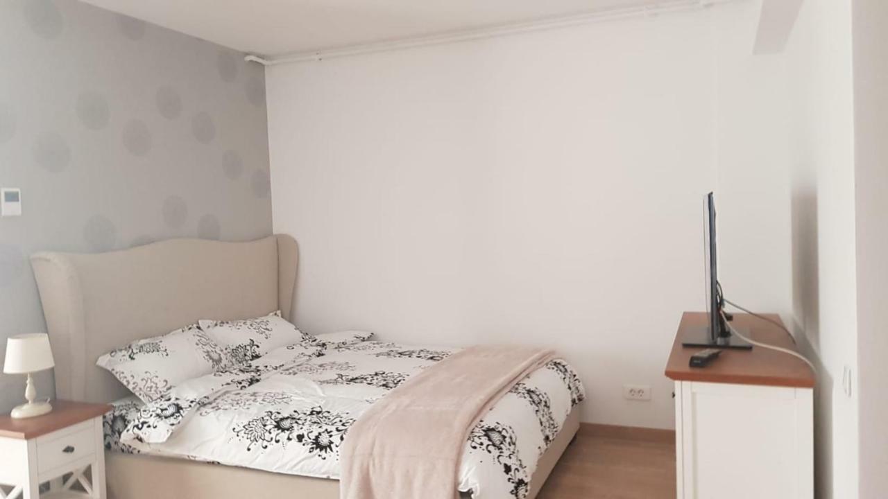 Victoria's Banu Manta Apartamento *