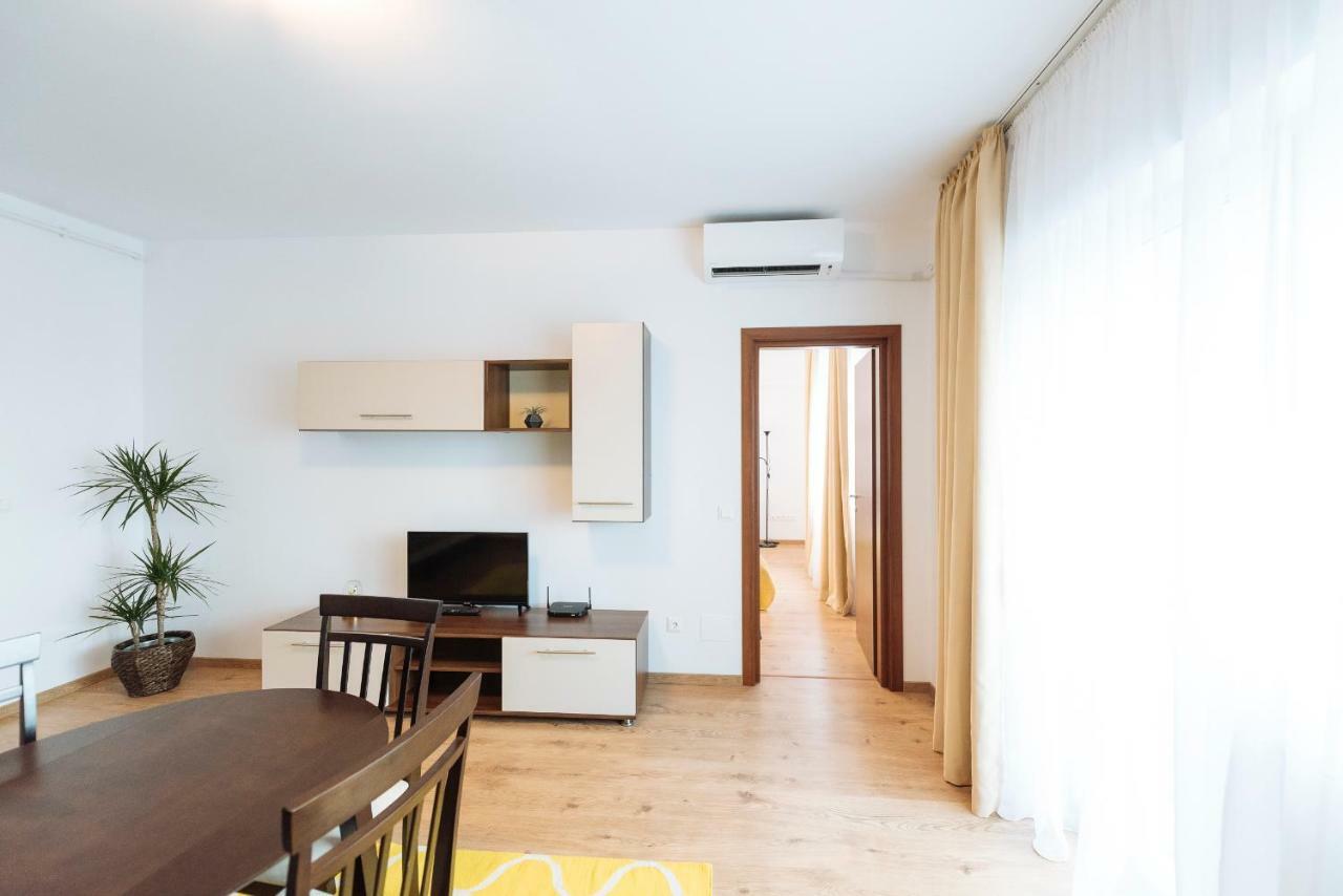 Apartament Sunny Muncii Bucureşti