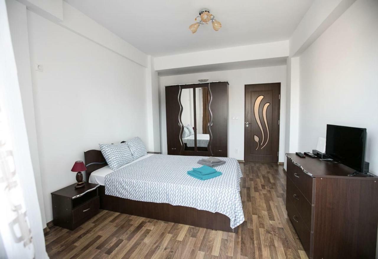 Bright Studio Near The Old Town Apartament