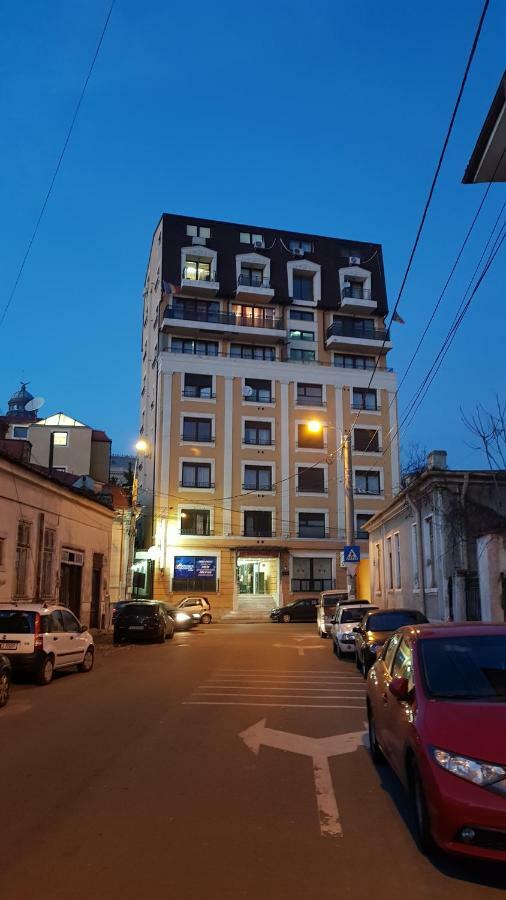 Arbans Cosy Modern In The Center Apartment