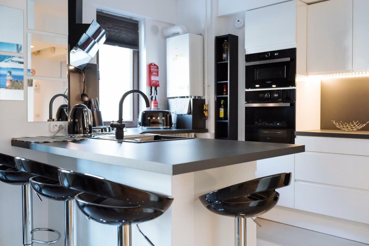 Luxury Flat 8 Near Metro Apartamento Bucareste